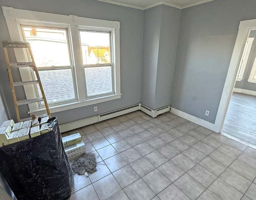 5+ Family - 5+ Units Up/Down at 159 S Union Street, Lawrence MA 01843, Lawrence, photo 9 of 14