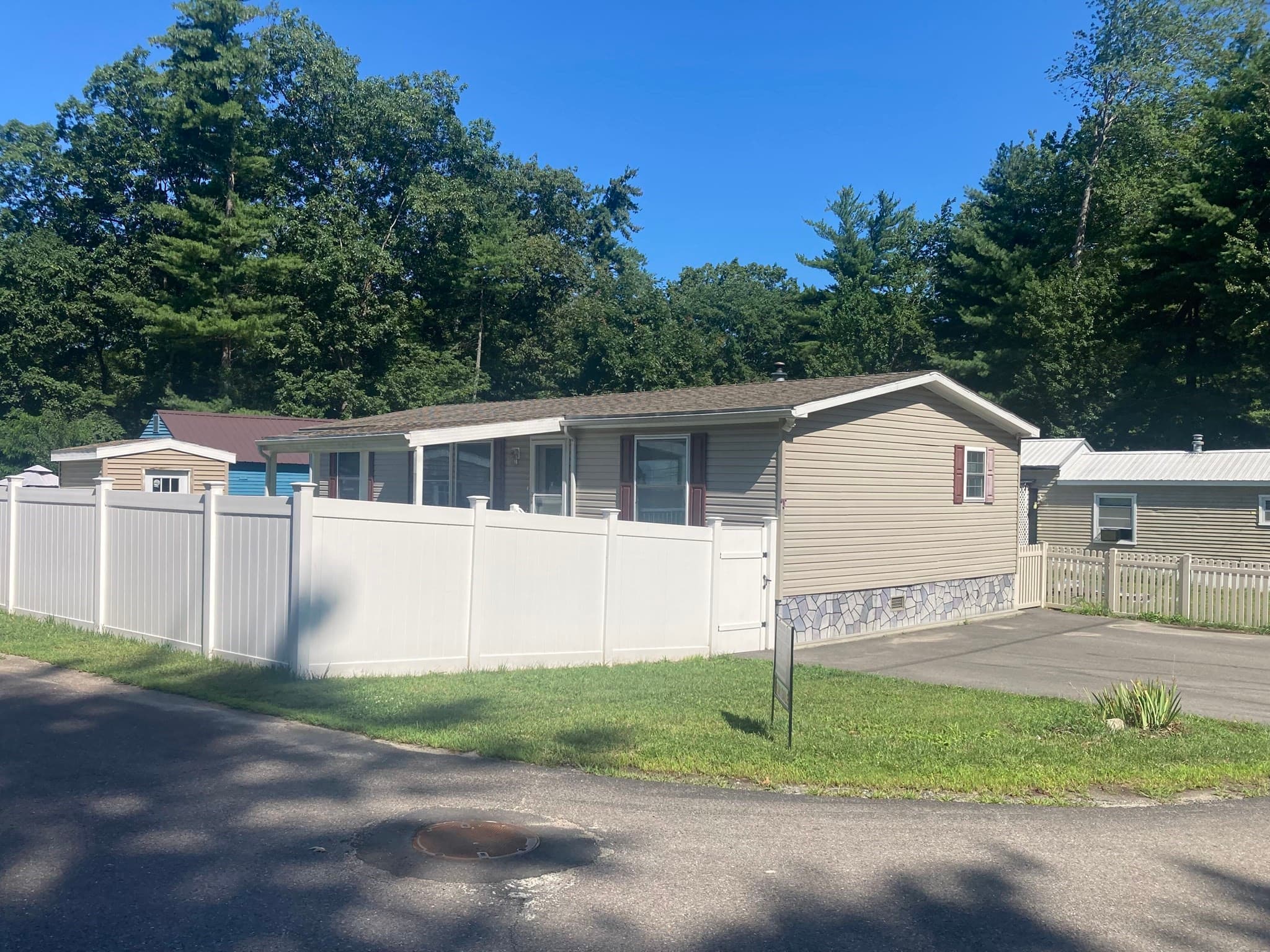 Mobile Home at 1790 Mass Ave # T, Lunenburg MA 01462, photo 23 of 26