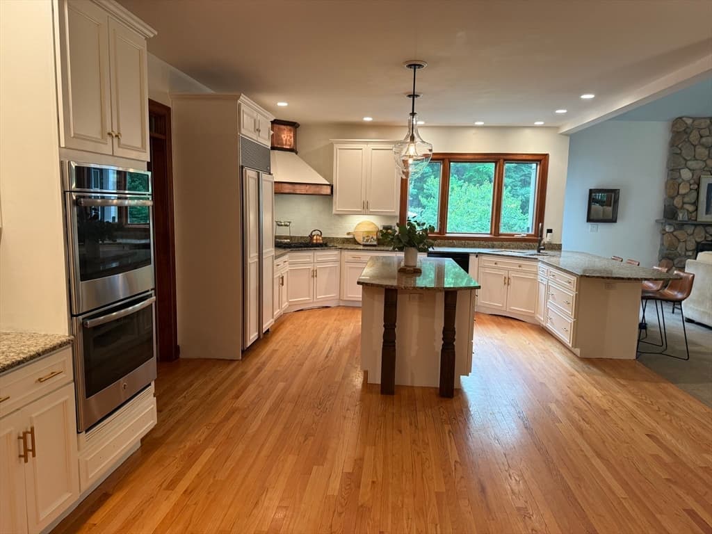 Single Family Residence at 36 Cutler Farm Road, Sudbury MA 01776, Sudbury, photo 5 of 42
