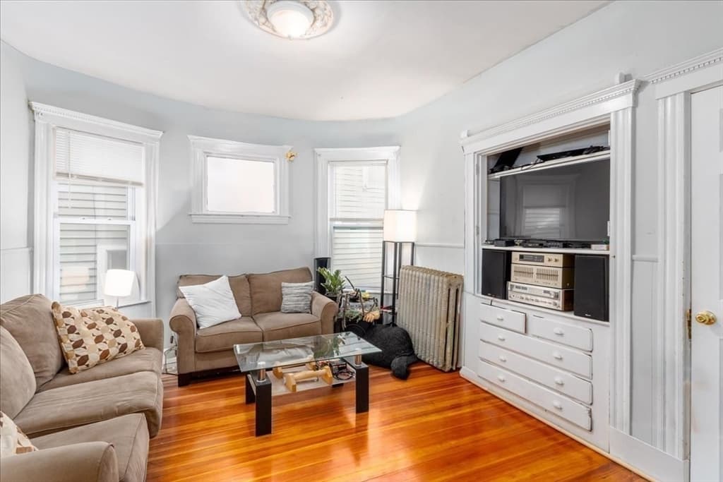 4 Family at 142 Calumet Street, Boston MA 02120, photo 27 of 42