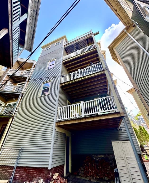 4 Family at 142 Calumet Street, Boston MA 02120, photo 41 of 42