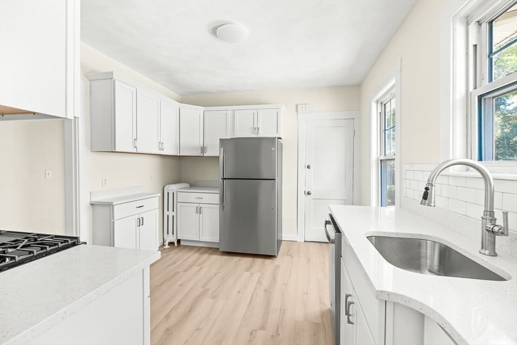 7 Westbourne Rd, Newton MA 02459 photo 19