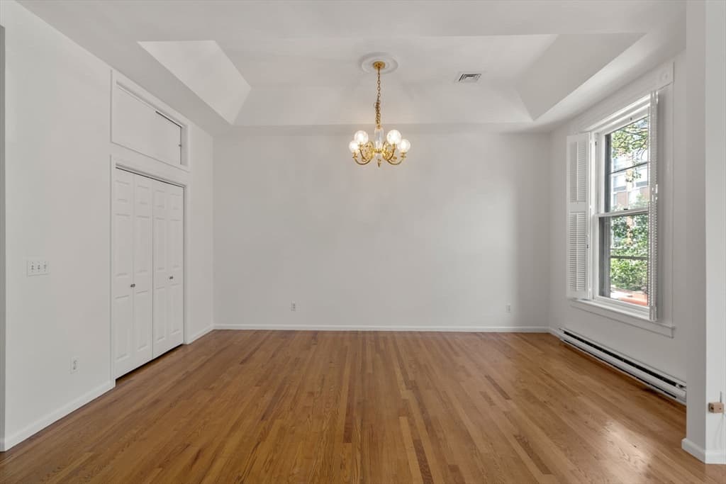 Condominium at 333 Beacon St # 3, Boston MA 02116, photo 8 of 26