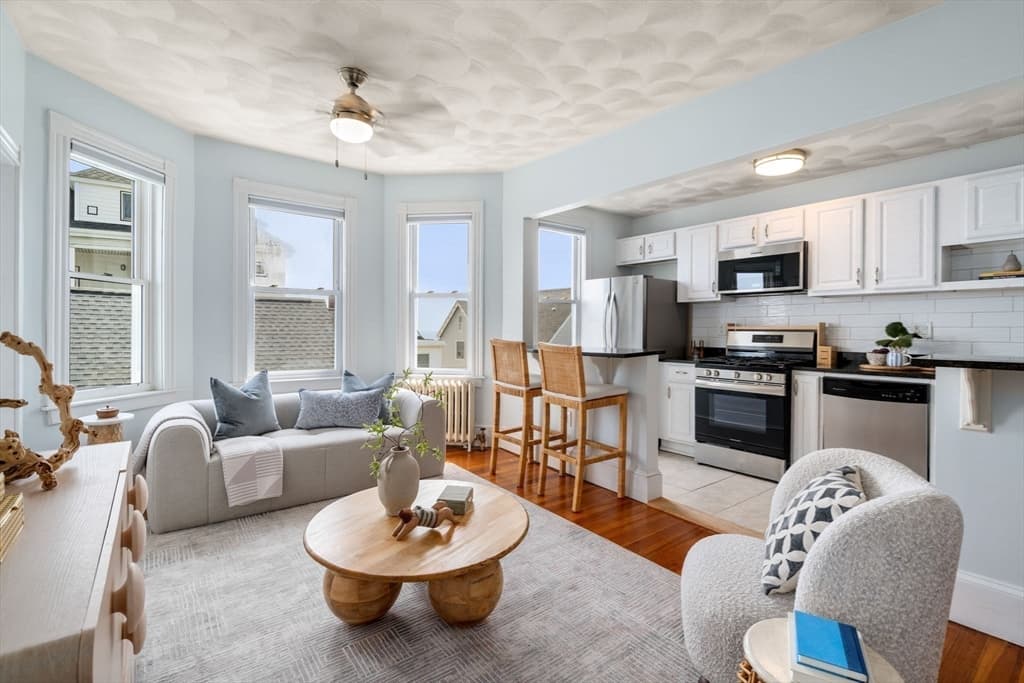 53 Trident Ave # 301, Winthrop MA 02152 photo 3
