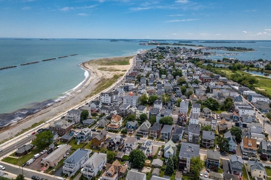 53 Trident Ave # 301, Winthrop MA 02152