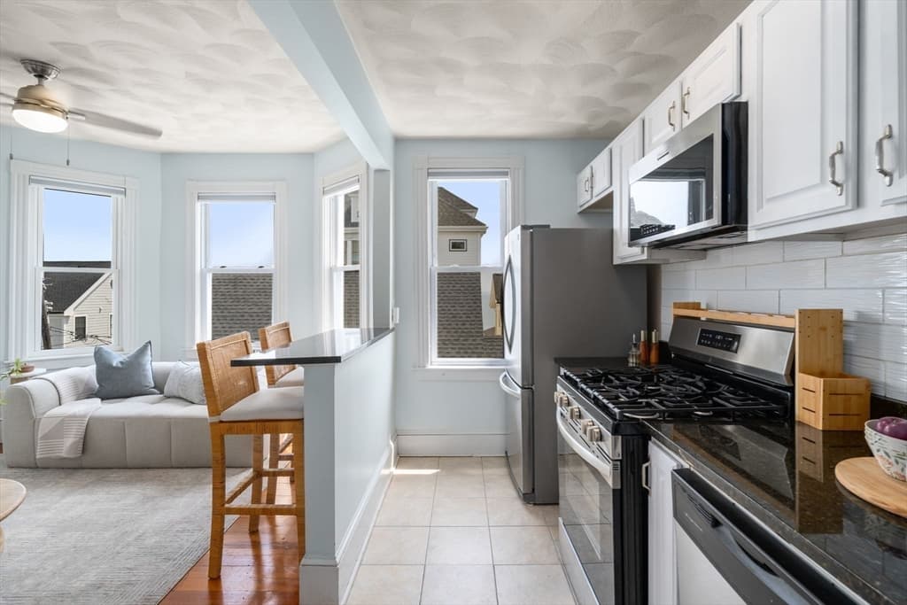 53 Trident Ave # 301, Winthrop MA 02152 photo 9