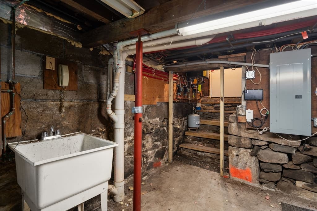 9 Providence Rd, Sutton MA 01590 photo 30