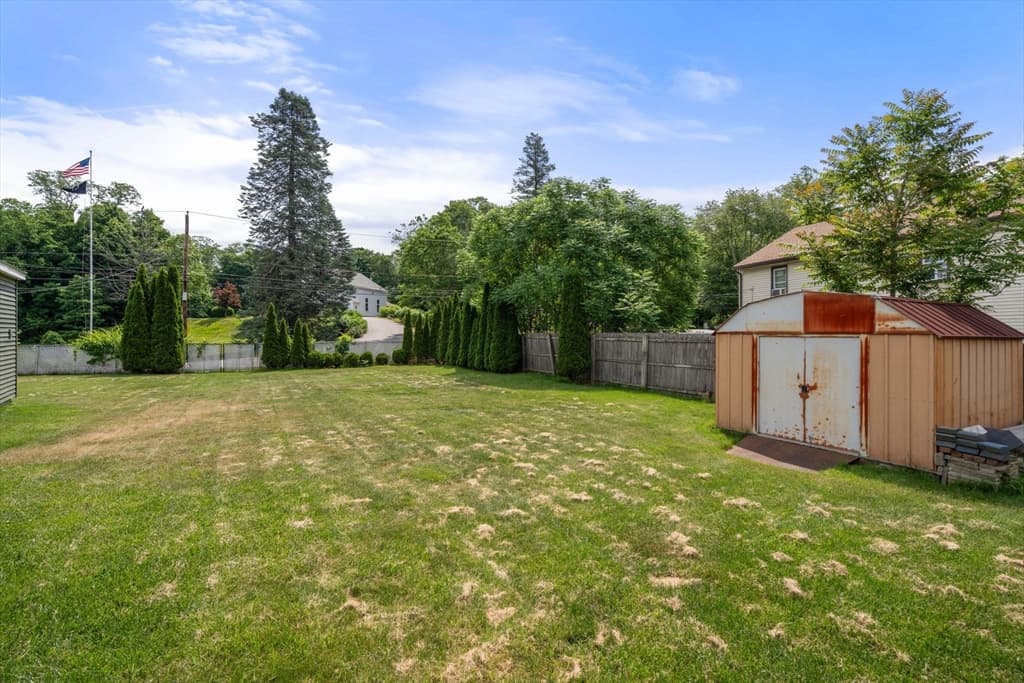 9 Providence Rd, Sutton MA 01590 photo 34