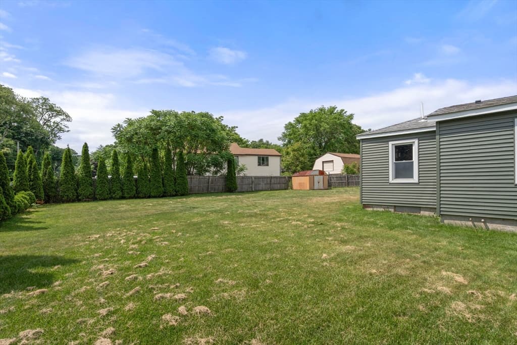 9 Providence Rd, Sutton MA 01590 photo 38