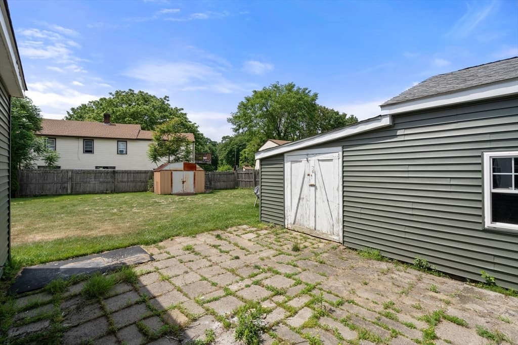 9 Providence Rd, Sutton MA 01590 photo 33