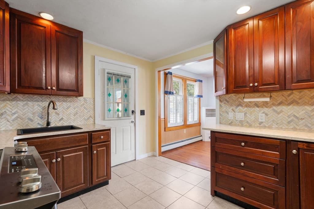 9 Providence Rd, Sutton MA 01590 photo 15