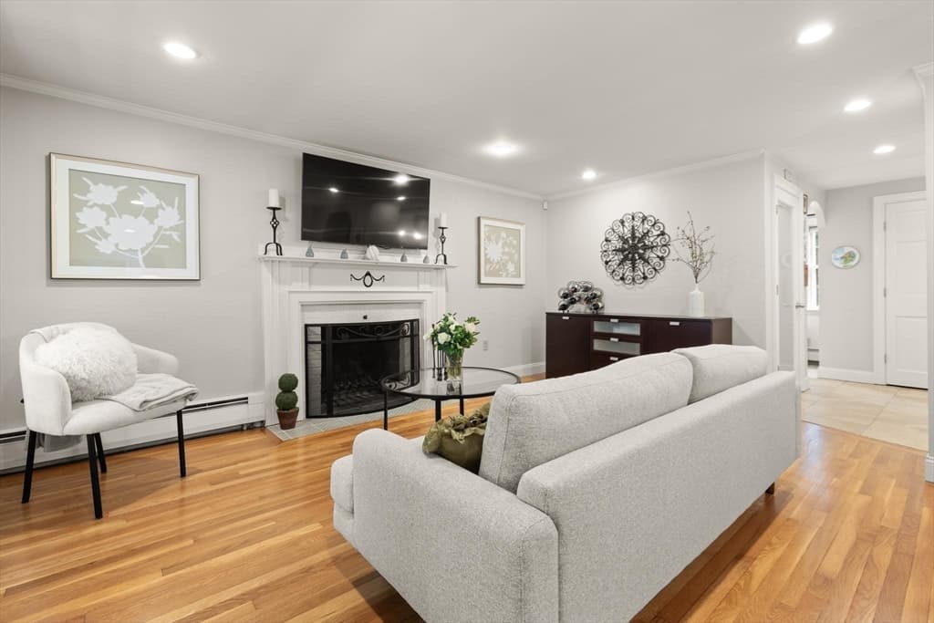 32 Webster Rd, Lexington MA 02421 photo 3