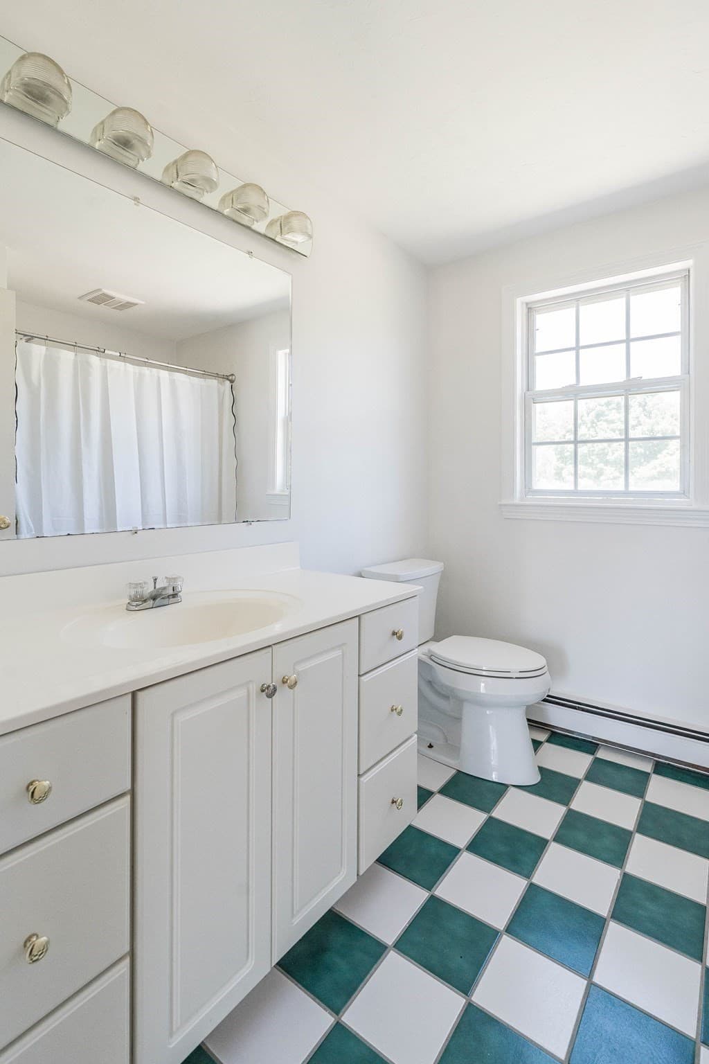 Single Family Residence at 27 Charles Ave, Uxbridge MA 01569, photo 27 of 42