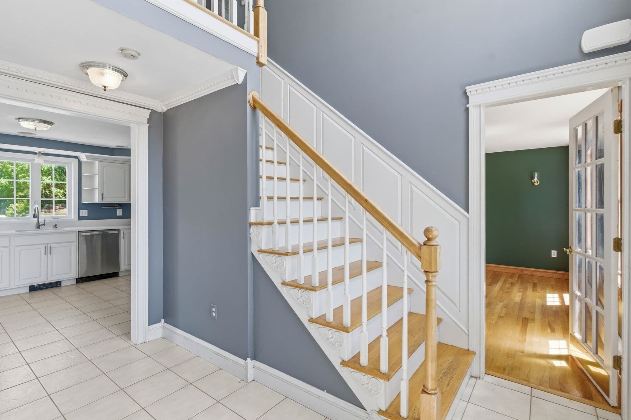 Single Family Residence at 27 Charles Ave, Uxbridge MA 01569, photo 14 of 42