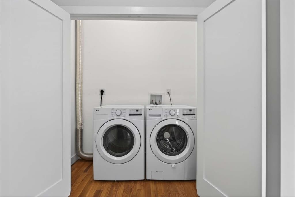 Condominium at 21 Hutchinson # 1, Winthrop MA 02152, Winthrop, photo 9 of 16