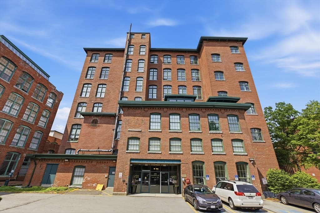 Condominium at 200 Market # 510, Lowell MA 01852, photo 2 of 28