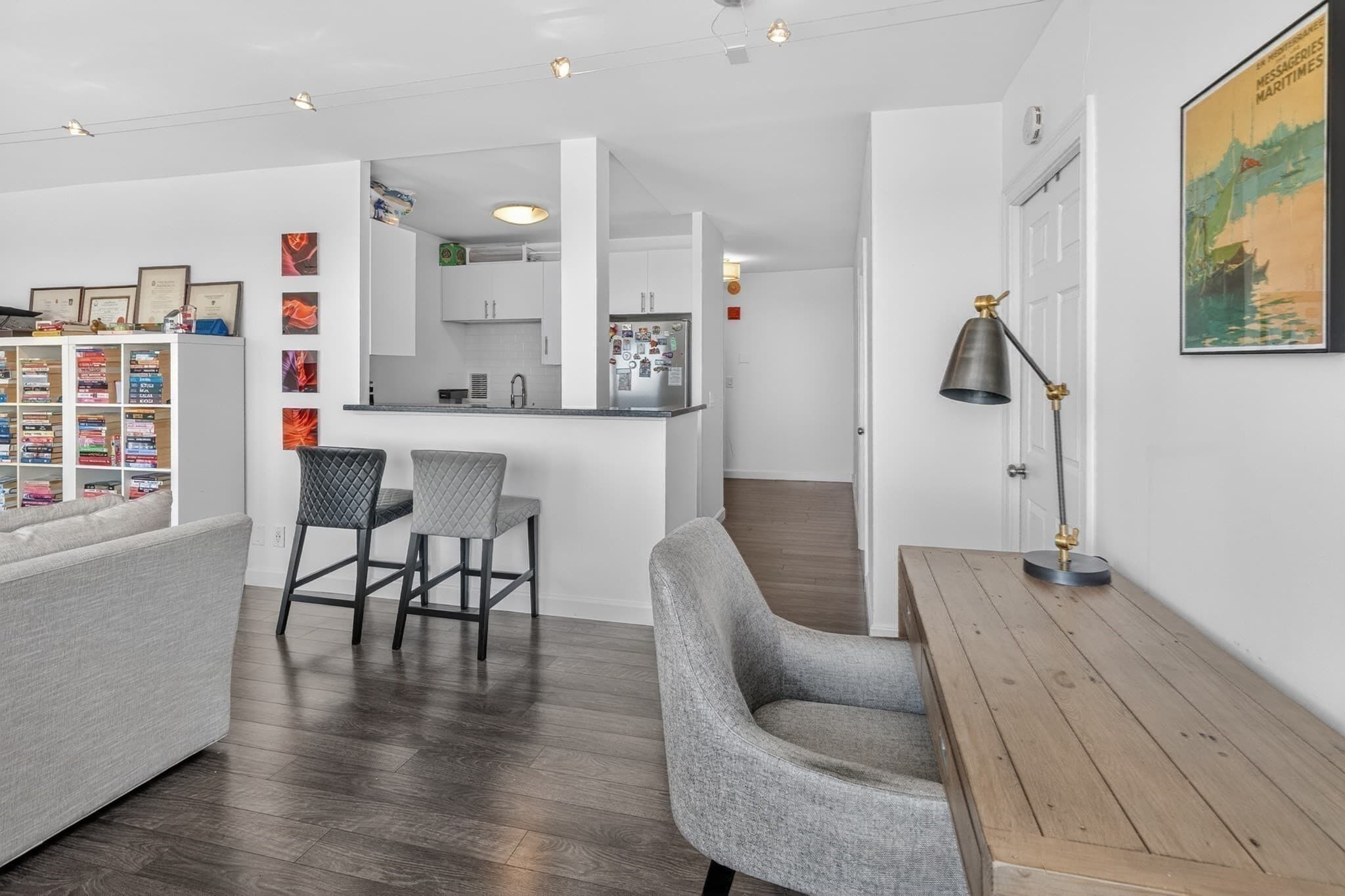 Condominium at 85 East India Row # 33E, Boston MA 02110, photo 9 of 14