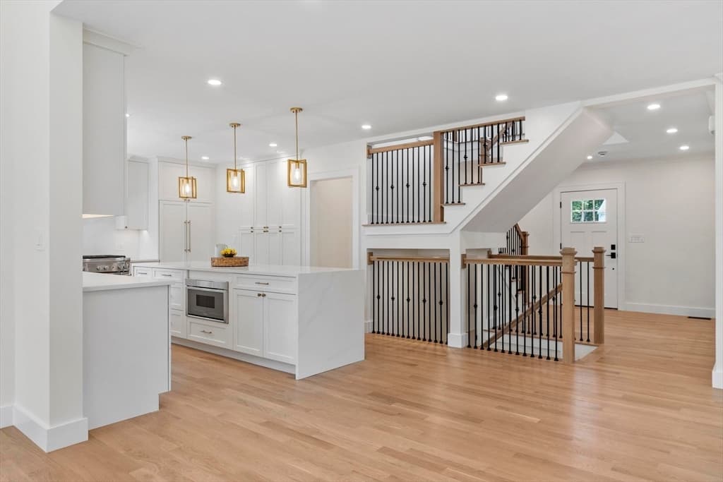 196 Doty St, Waltham MA 02452 photo 16