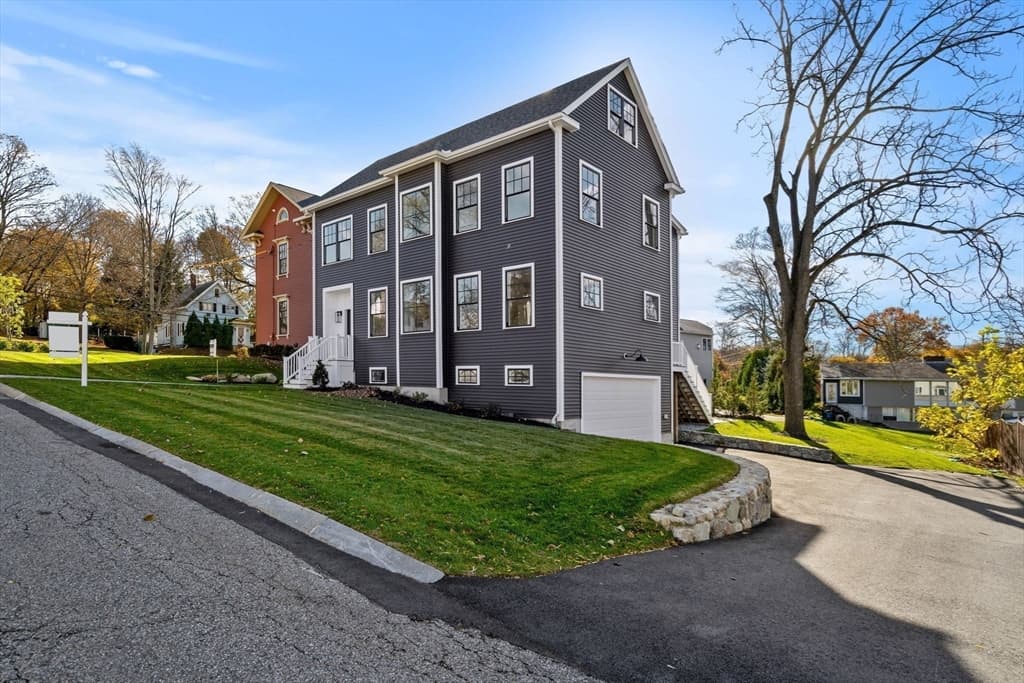 23 A Ward Street # A, Woburn MA 01801