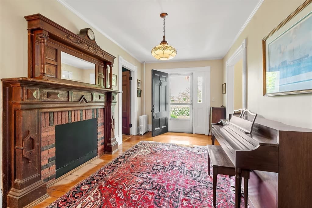 11 Concord Road, Wayland MA 01778 photo 5