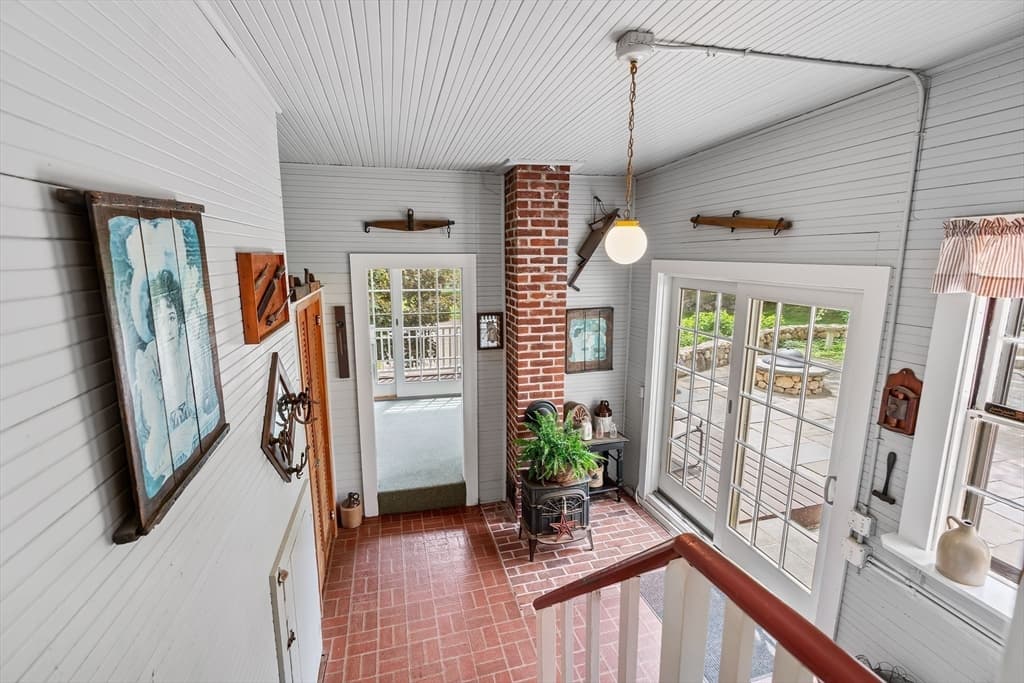 11 Concord Road, Wayland MA 01778 photo 24