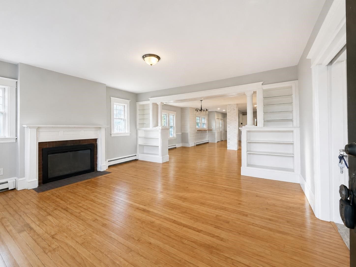 Single Family Residence at 186 Prospect St, Leominster MA 01453, photo 6 of 33