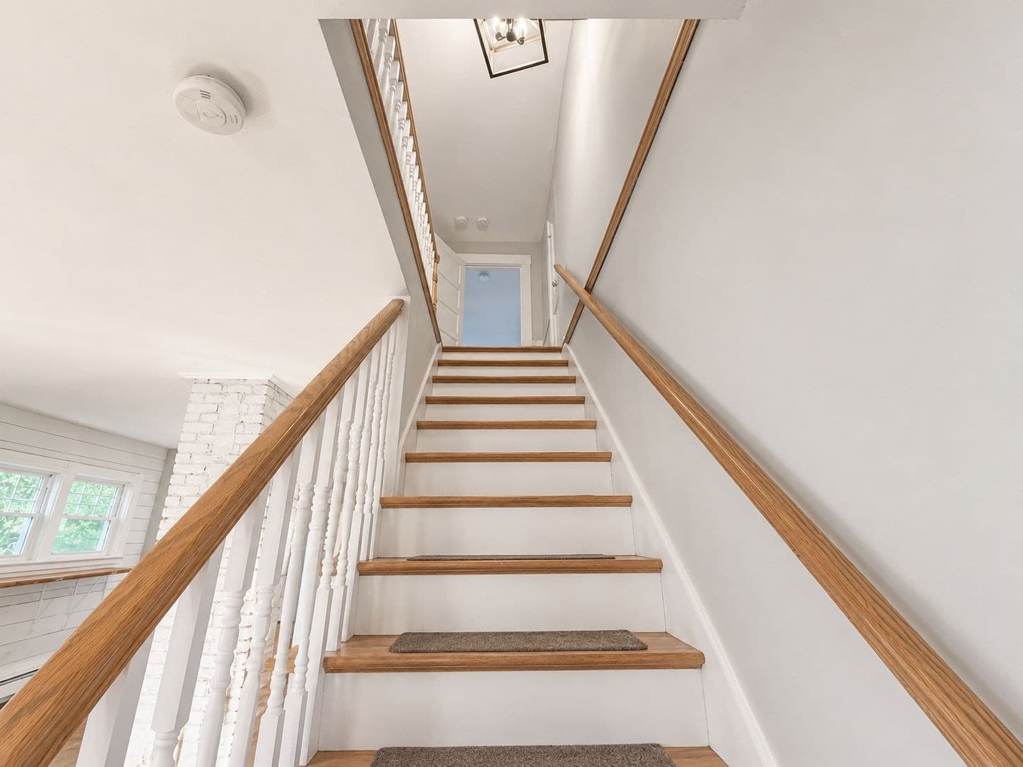 Single Family Residence at 186 Prospect St, Leominster MA 01453, photo 22 of 33