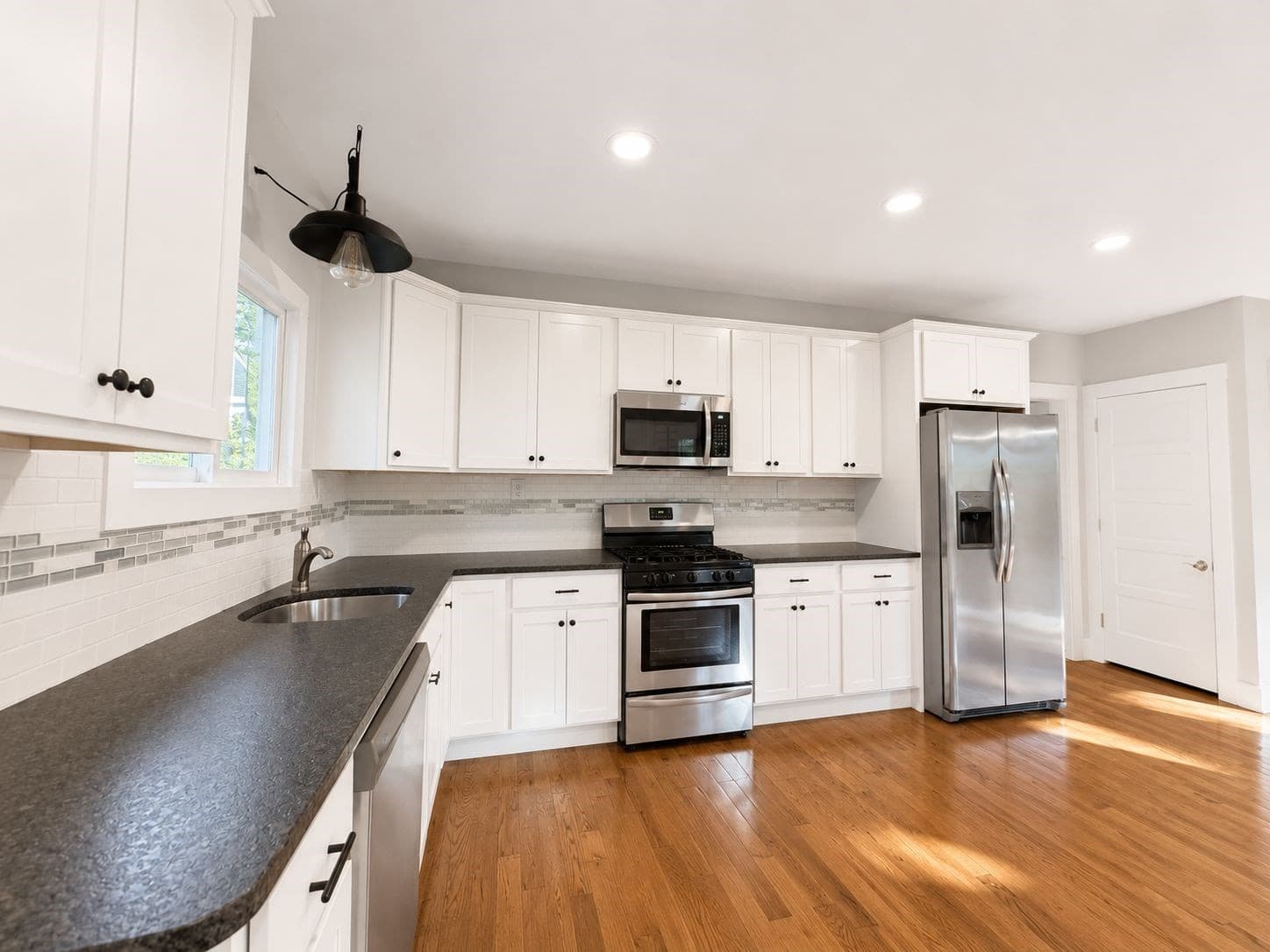 Single Family Residence at 186 Prospect St, Leominster MA 01453, photo 20 of 33