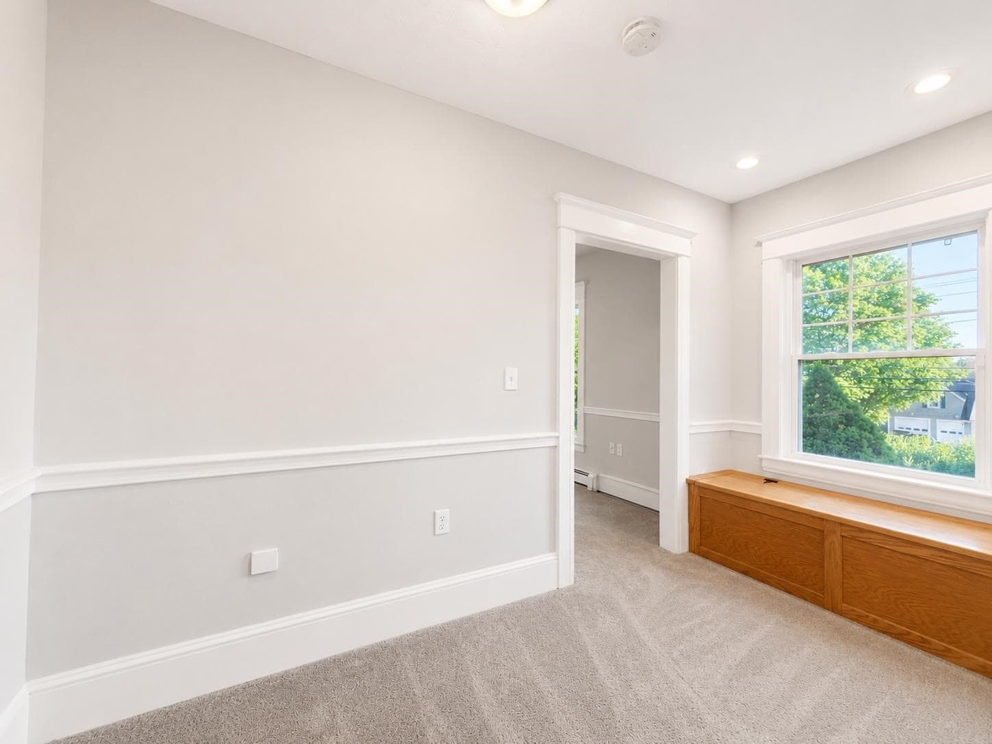 Single Family Residence at 186 Prospect St, Leominster MA 01453, photo 11 of 33
