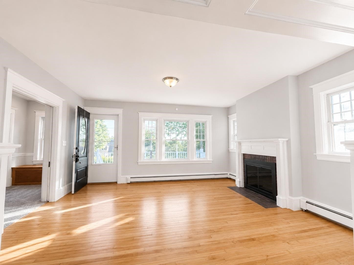Single Family Residence at 186 Prospect St, Leominster MA 01453, photo 8 of 33