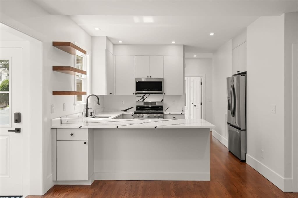 Condominium at 134 Brown Street # 2, Waltham MA 02453, photo 7 of 41