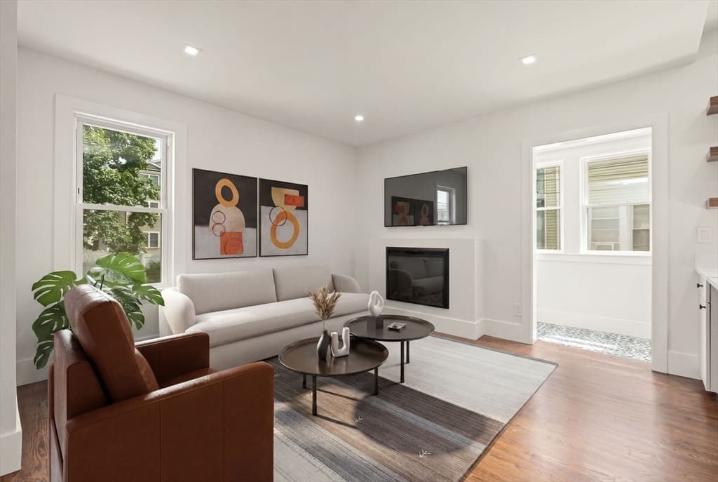 134 Brown Street # 2, Waltham MA 02453