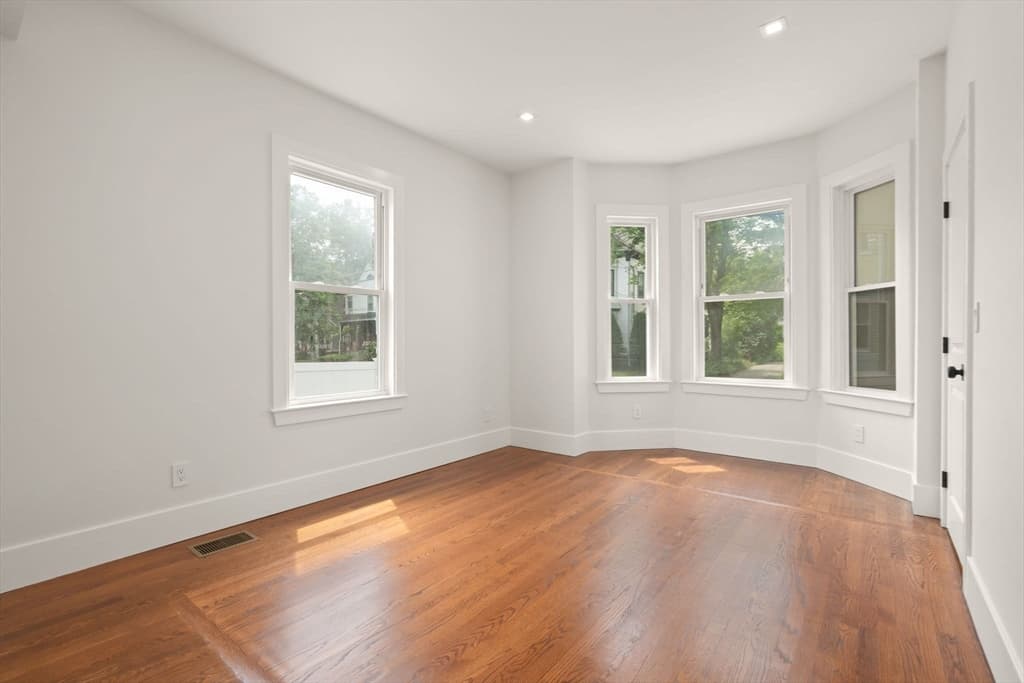 Condominium at 134 Brown Street # 2, Waltham MA 02453, photo 20 of 41