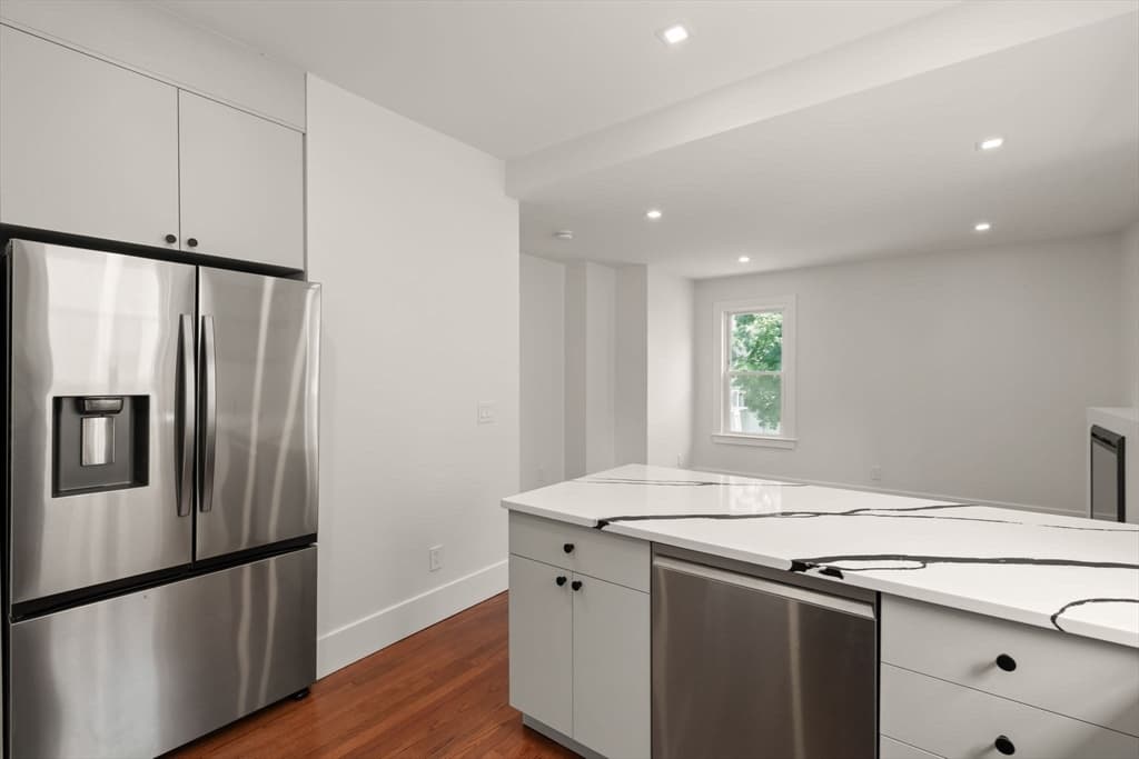 Condominium at 134 Brown Street # 2, Waltham MA 02453, photo 11 of 41