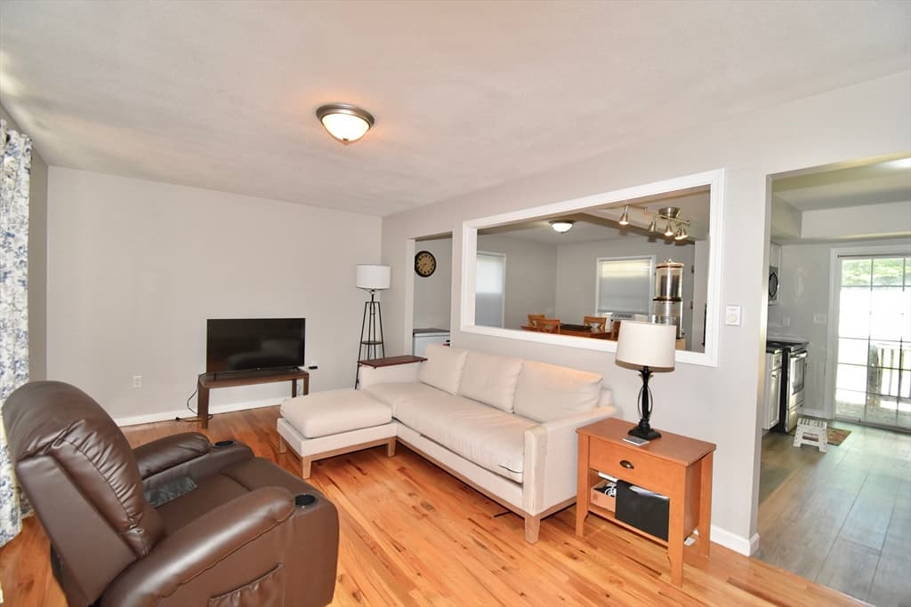 3 Vineland Ave, East Longmeadow MA 01028 photo 14