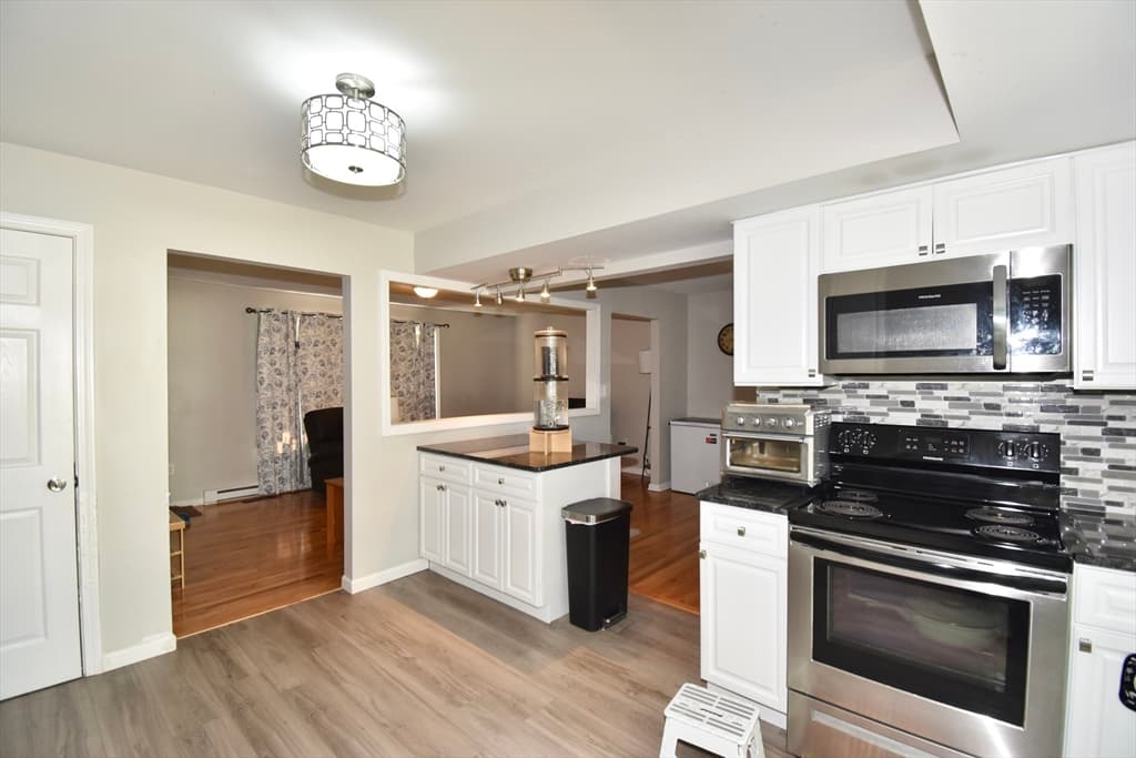 3 Vineland Ave, East Longmeadow MA 01028 photo 11