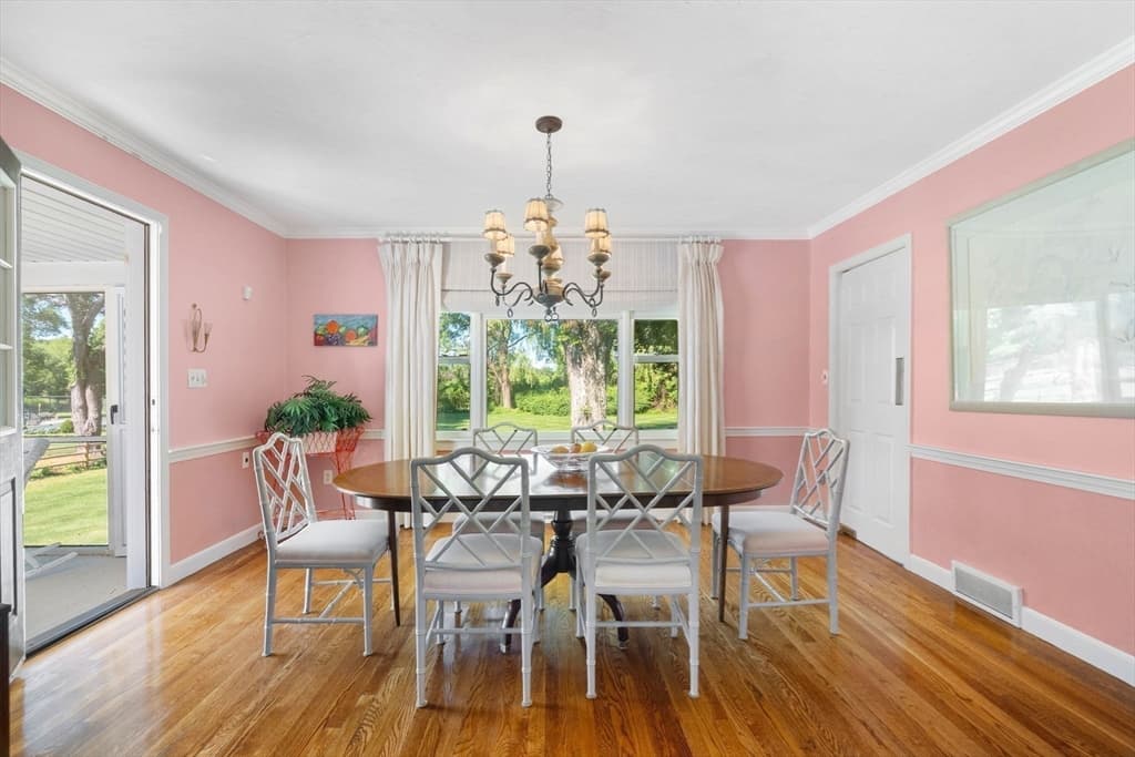 Single Family Residence at 125 Oxbow Road, Needham MA 02492, photo 13 of 38