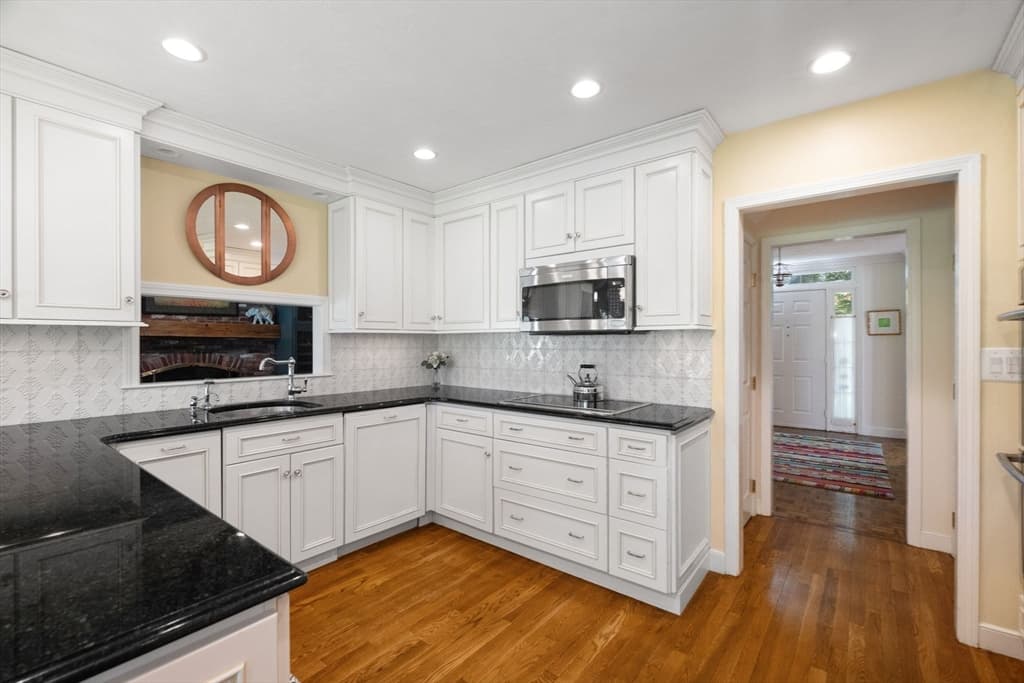 Single Family Residence at 125 Oxbow Road, Needham MA 02492, photo 7 of 38