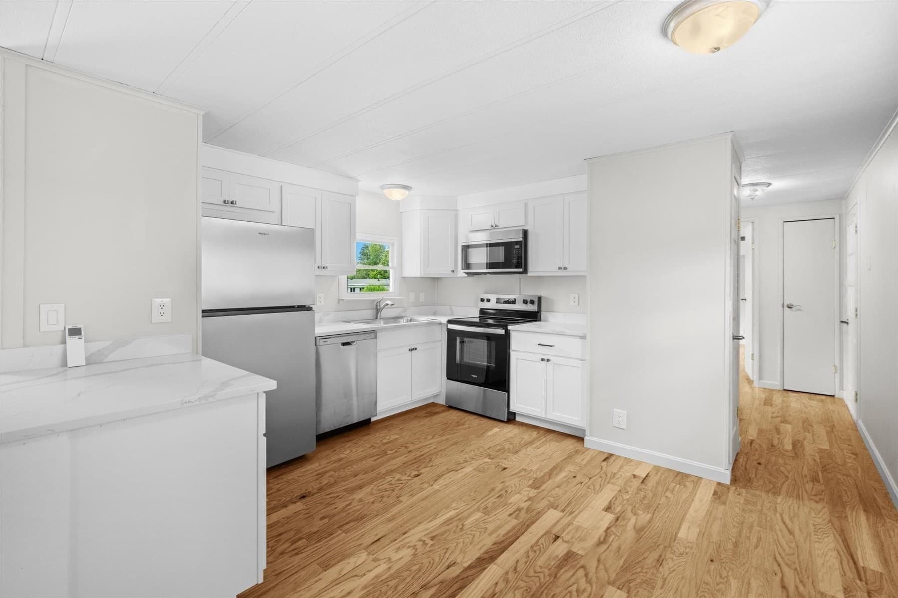 Mobile Home at 18 Foxtail_Dr, Kingston MA 02364, Kingston, photo 6 of 23