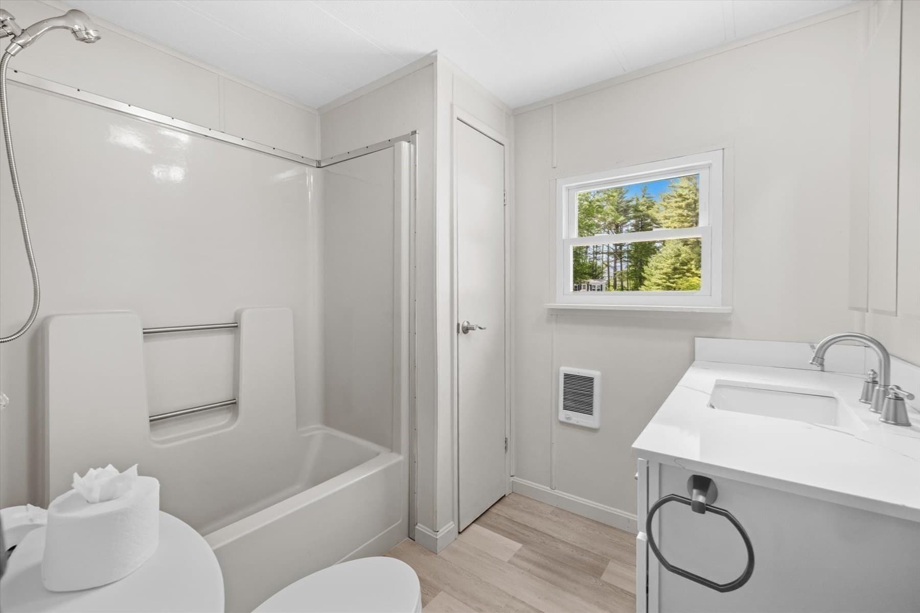 Mobile Home at 18 Foxtail_Dr, Kingston MA 02364, Kingston, photo 10 of 23
