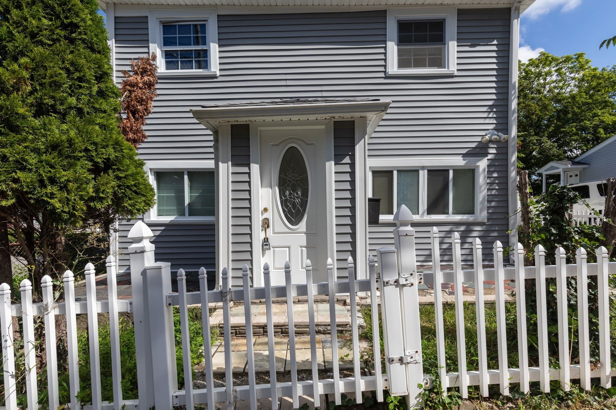 Single Family Residence at 452 Tecumseh St, Fall River MA 02721, photo 23 of 28