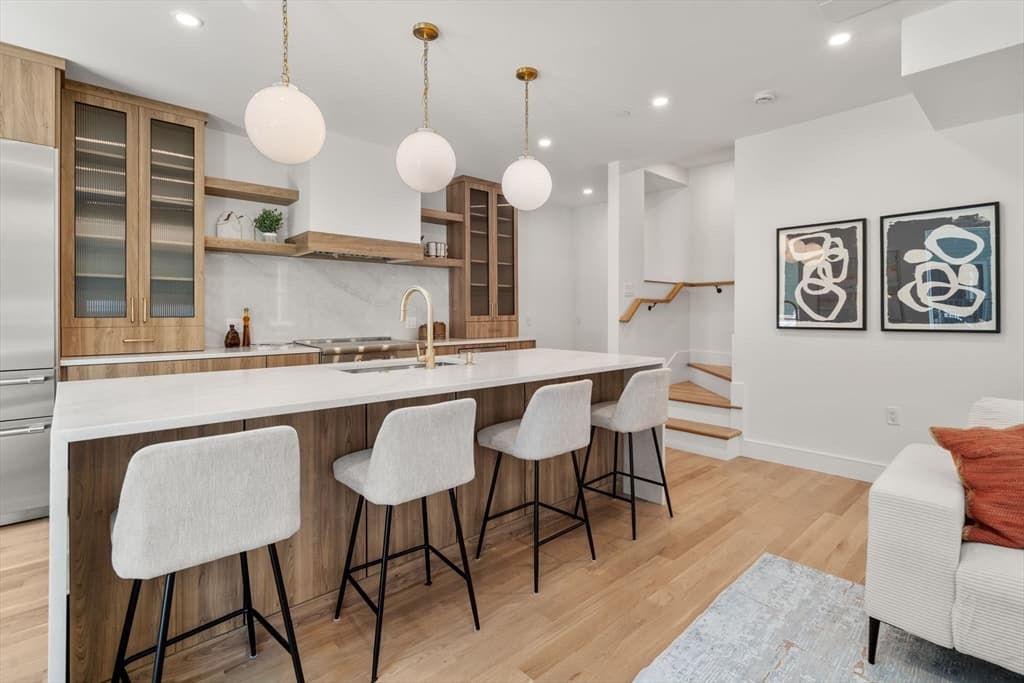 24 Wendell Street # 3, Cambridge MA 02138 photo 4