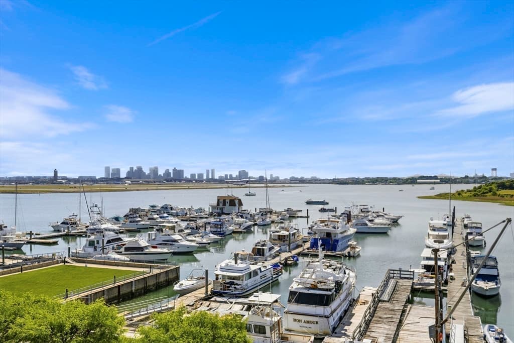 Condominium at 550 Pleasant Street # 411, Winthrop MA 02152, Winthrop, photo 6 of 27