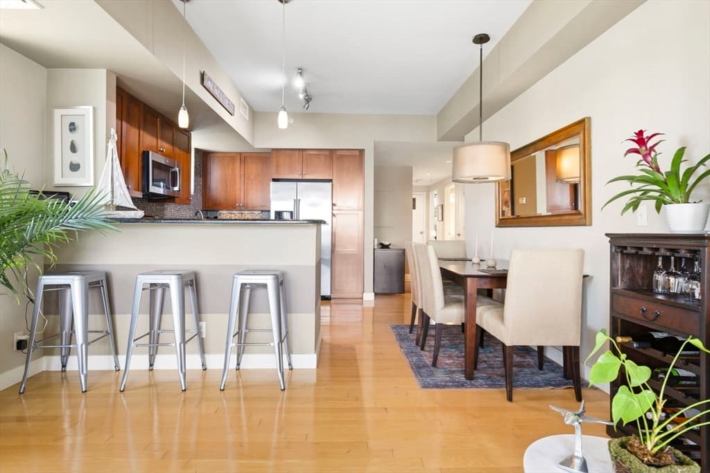 Condominium at 550 Pleasant Street # 411, Winthrop MA 02152, Winthrop, photo 11 of 27