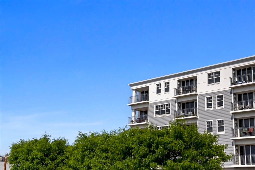 Condominium at 550 Pleasant Street # 411, Winthrop MA 02152, Winthrop, photo 25 of 27