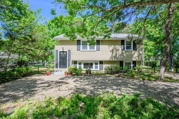 19 Maine Avenue, Yarmouth MA 02673