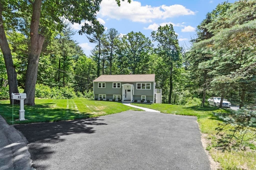 Single Family Residence at 62 Queensland Rd, Billerica MA 01862, photo 36 of 38
