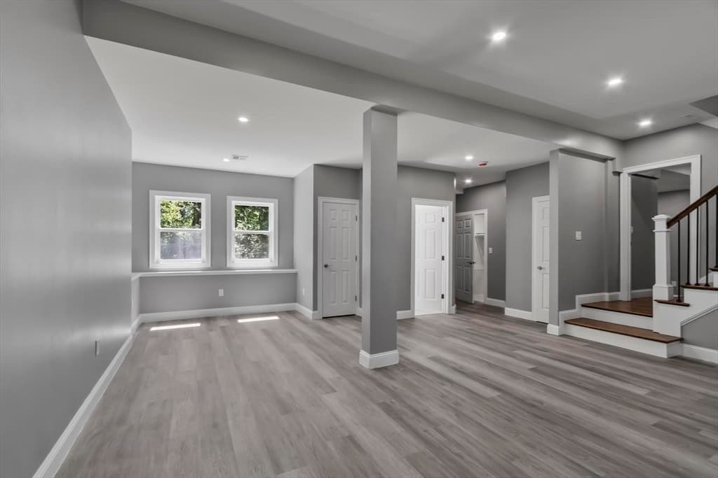 Single Family Residence at 62 Queensland Rd, Billerica MA 01862, photo 24 of 38