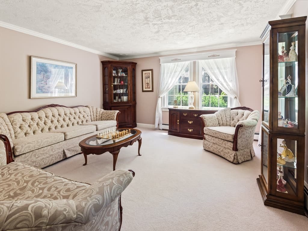 Single Family Residence at 14 Running Brook Cir, Ashland MA 01721, Ashland, photo 10 of 41