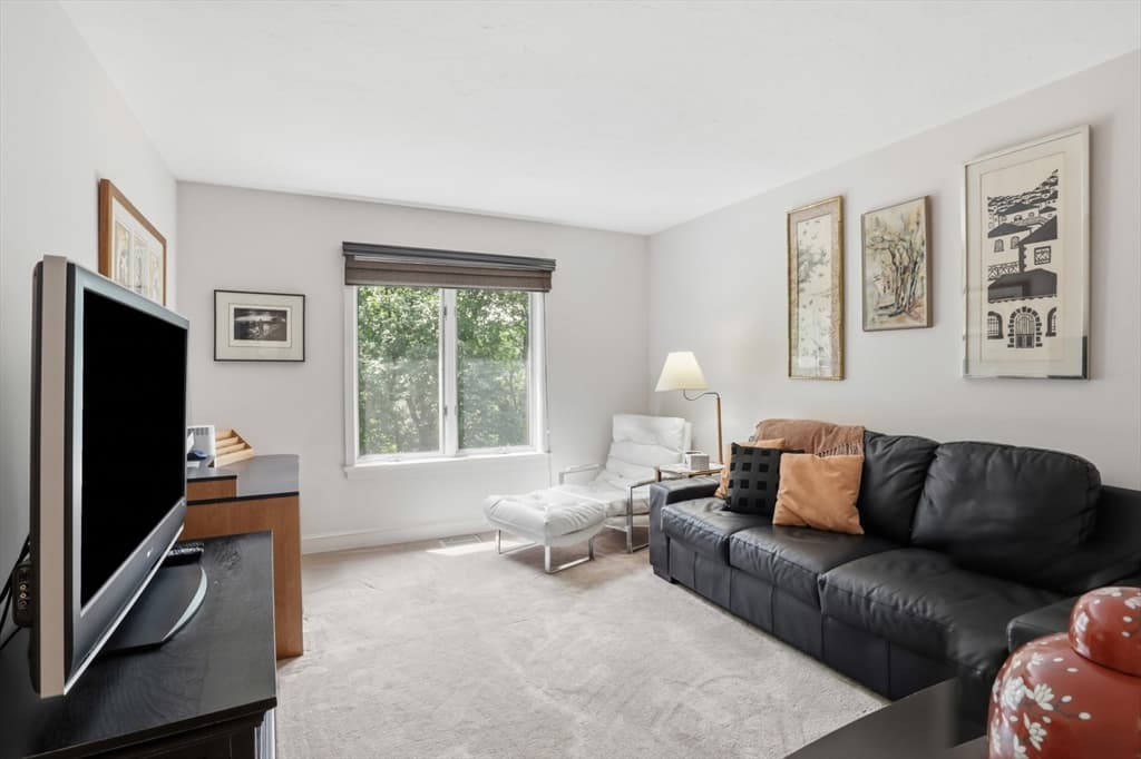 Condominium at 7 Wainwright Road # 47, Winchester MA 01890, photo 16 of 32